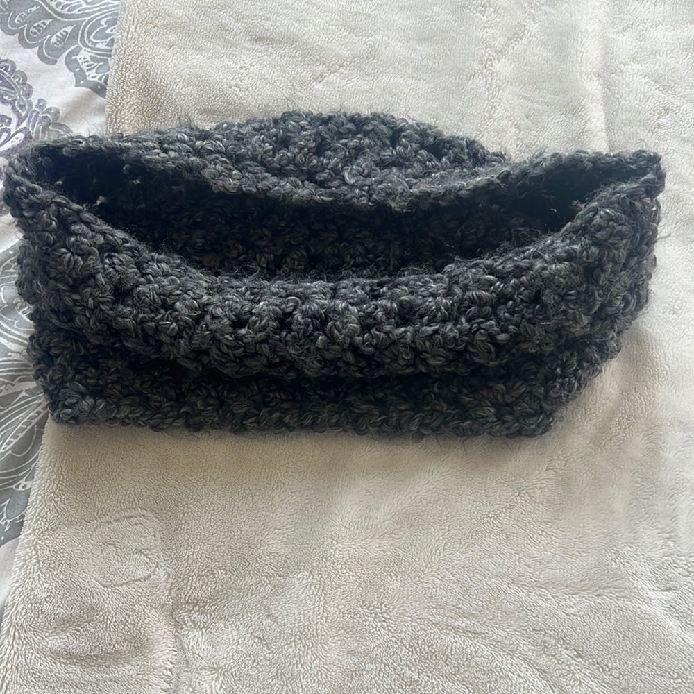 Handmade Knitted Infinity Scarf - Picture 2 of 3